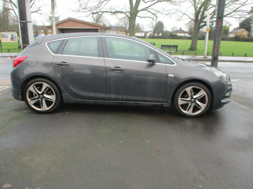 Vauxhall Astra  1.4i Turbo Limited Edition Hatchback 5dr Petrol Manual Euro 6 (140 ps) 