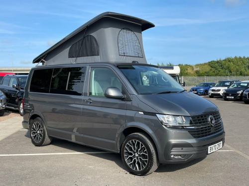 Volkswagen Transporter  PLATINUM WAVE CAMPER 2.0 T28 TDI HIGHLINE 4 BERTH