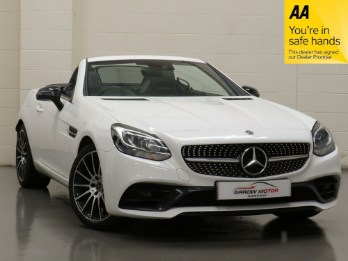 Mercedes-Benz SLC SLC200 2.0 SLC200 AMG Line