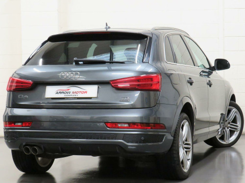 Audi Q3  2.0 TDI S line Plus