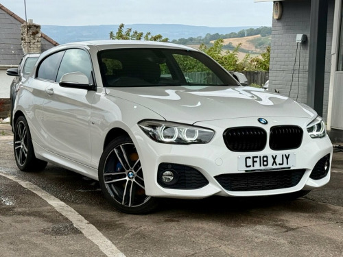 BMW 1 Series  1.5 118i M Sport Shadow Edition Hatchback 3dr Petr
