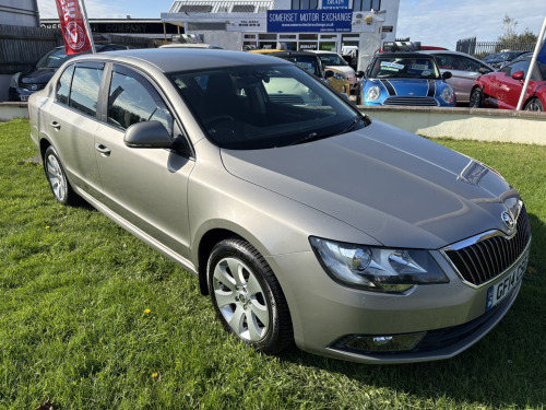 Skoda Superb  1.4 TSI S 5dr