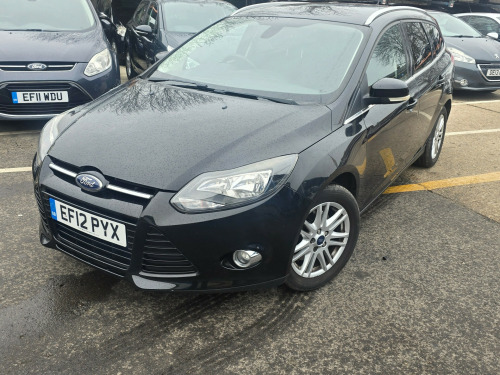 Ford Focus  1.6 EcoBoost Titanium 5dr