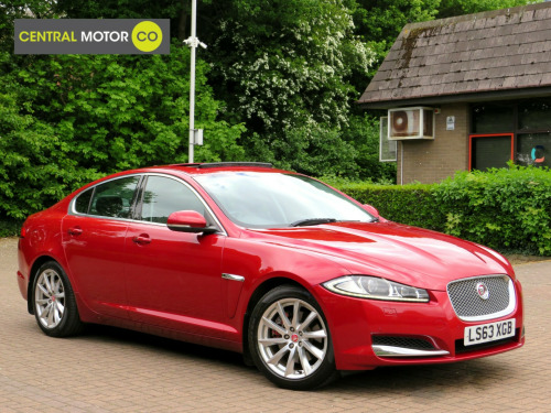 Jaguar XF  D V6 PREMIUM LUXURY 4-Door