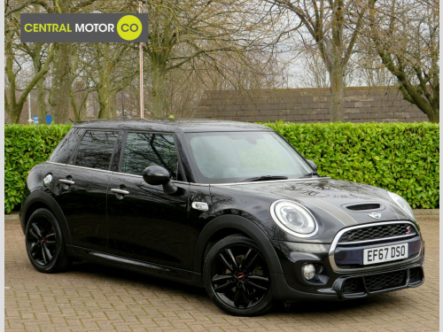 MINI Cooper  COOPER S WORKS 5-Door