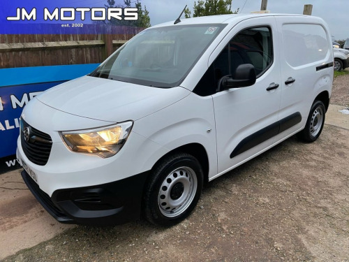 Vauxhall Combo  1.5 Turbo D 2300 Dynamic Panel Van 4dr Diesel Manu 
