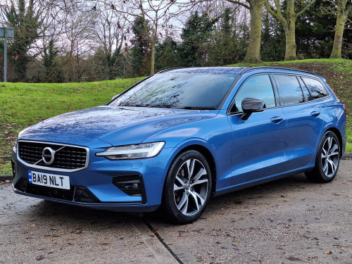 Volvo V60  2.0 R-Design Plus D4
