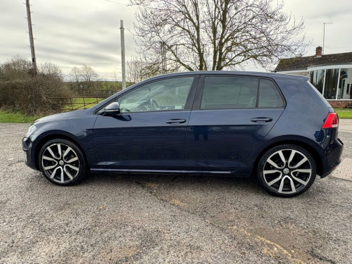 Volkswagen Golf  2.0 TDI BlueMotion Tech GT Hatchback 5dr Diesel Ma 