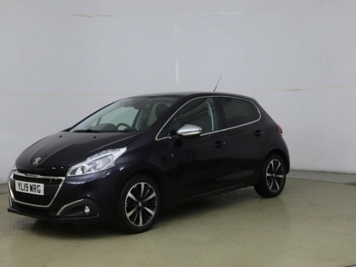 Peugeot 208  1.2 S/S TECH EDITION 5d 82 BHP **CAT S**