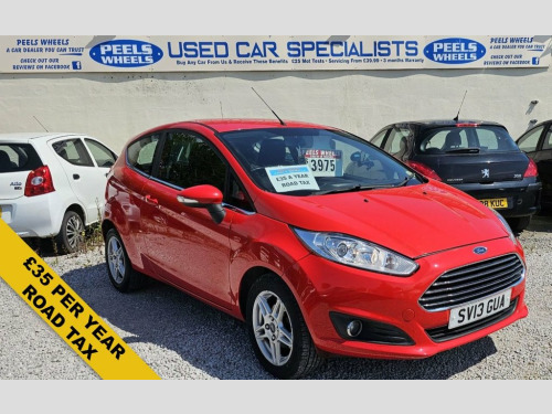 Ford Fiesta  1.2 16v ZETEC 3d 81 BHP * RED * FIRST / FAMILY CAR