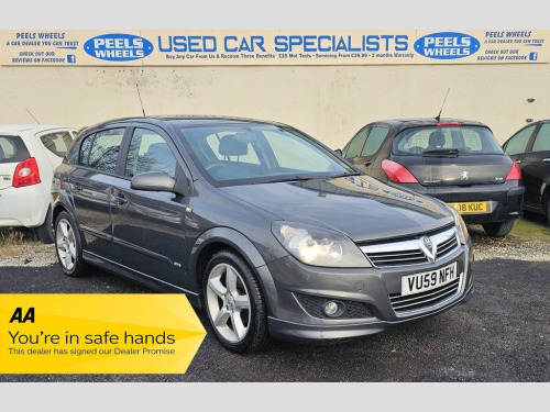 Vauxhall Astra  1.8 VVT 16v SRi Exterior Pack Hatchback 5dr Petrol