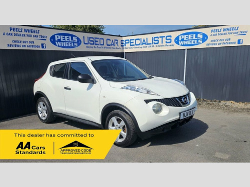 Nissan Juke  1.6 Visia SUV 5dr Petrol Manual Euro 5 (117 ps) 3 