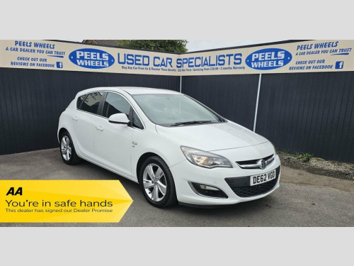 Vauxhall Astra  1.6 16v SRi Hatchback 5dr Petrol Manual Euro 5 (11