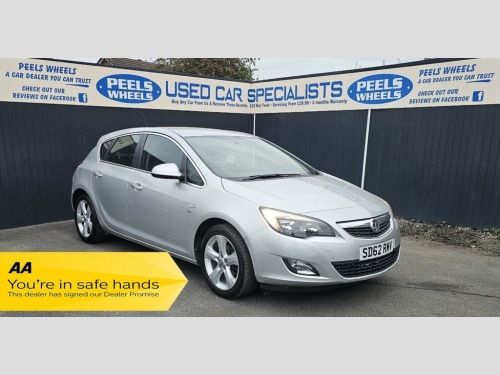 Vauxhall Astra  1.6 16v SRi Hatchback 5dr Petrol Manual Euro 5 (11