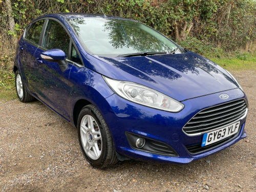 Ford Fiesta  1.25 Zetec Hatchback 5dr Petrol Manual Euro 5 (82 ps)