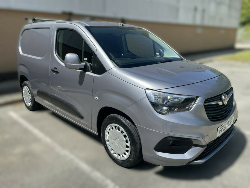 Vauxhall Combo  1.5 Turbo D 2000 Sportive Panel Van 4dr Diesel Manual L1 H1 Euro 6 (100 ps)