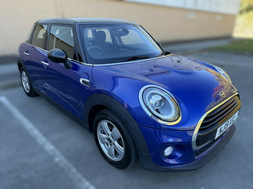 MINI Hatch  1.5 Cooper Classic Hatchback 5dr Petrol Manual Euro 6 (s/s) (136 ps)