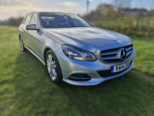 Mercedes-Benz E-Class E250 2.1 E250 CDI SE Saloon 4dr Diesel G-Tronic+ Euro 5 (s/s) (204 ps) 