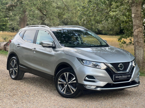 Nissan Qashqai  DIG-T N-CONNECTA DCT 5-Door