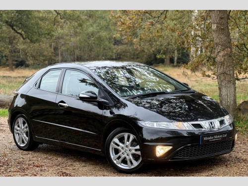 Honda Civic  I-VTEC ES 5-Door