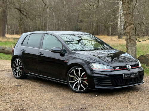 Volkswagen Golf  GTI PERFORMANCE DSG 5-Door