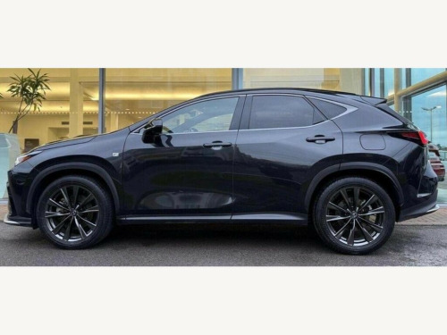 Lexus NX 300h  2.5 450h+ 18.1kWh F Sport SUV 5dr Petrol Plug-in Hybrid E-CVT 4WD Euro 6 (s 