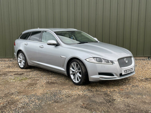 Jaguar XF  3.0d V6 Premium Luxury Sportbrake Auto Euro 5 (s/s) 5dr