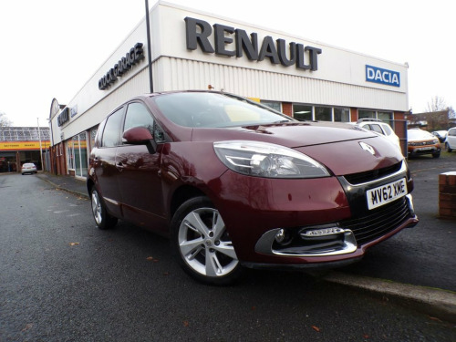 Renault Scenic  1.5 dCi Dynamique TomTom MPV 5dr Diesel Manual Eur