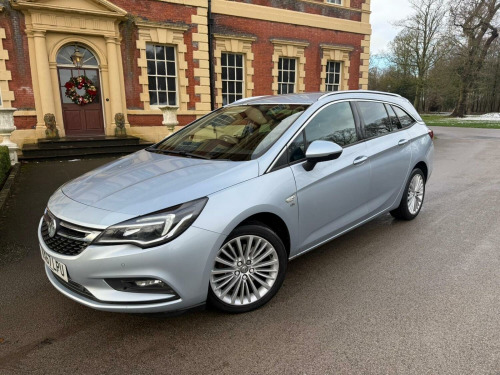 Vauxhall Astra  1.6 CDTi BlueInjection Elite Nav