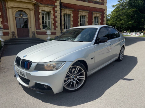 BMW 3 Series  3.0 325i M Sport Saloon