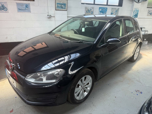 Volkswagen Golf  1.6 TDI BlueMotion Tech SE