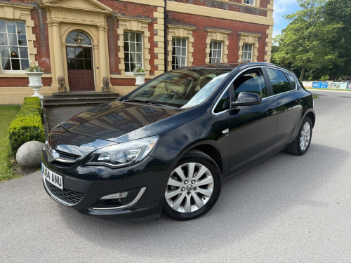 Vauxhall Astra  2.0 CDTi ecoFLEX Elite