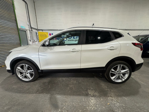 Nissan Qashqai  1.3 DIG-T N-Motion 