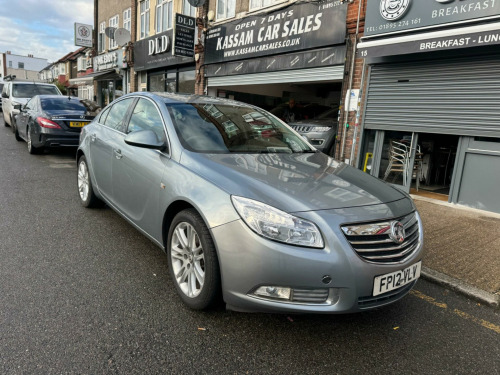 Vauxhall Insignia  1.8 16V Exclusiv Euro 5 5dr