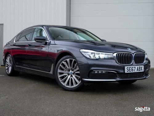 BMW 7 Series  3.0 730Ld Saloon 4dr Diesel Auto Euro 6 (s/s) (265 ps)