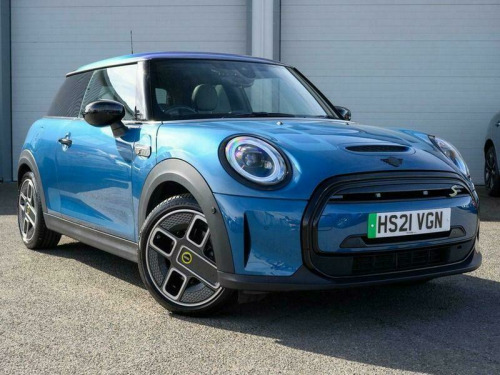 MINI Hatch  Cooper SE 32.6kWh Collection Edition Hatchback 3dr Electric Auto (184 ps)