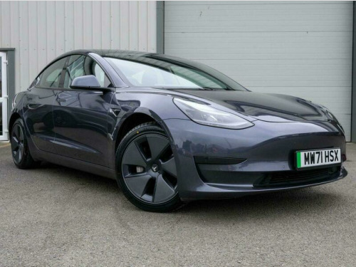 Tesla Model 3  Standard Range Plus Saloon 4dr Electric Auto RWD (241 bhp)