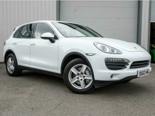 Porsche Cayenne  4.5 S SUV 5dr Petrol Manual AWD (380 g/km, 340 bhp)
