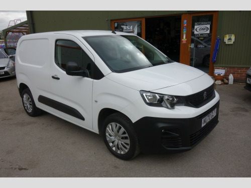 Peugeot Partner  1000 1.5 BlueHDi 100 Professional Van