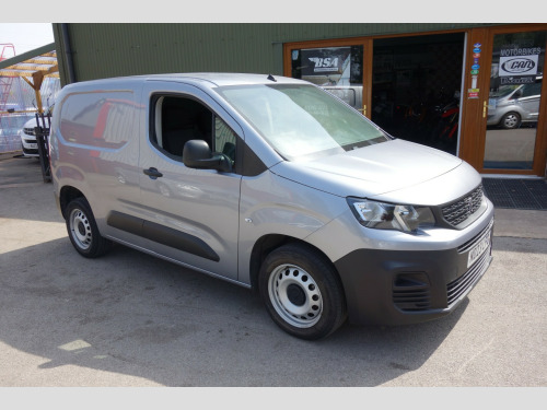 Peugeot Partner  1000 1.5 BlueHDi 100 Professional Premium + Van