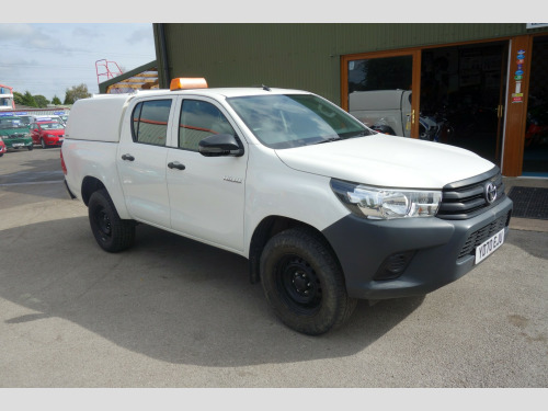 Toyota Hi-Lux  2.4 D-4D Active Pickup Double Cab 4dr Diesel Manual 4WD Euro 6 (s/s) (150 p