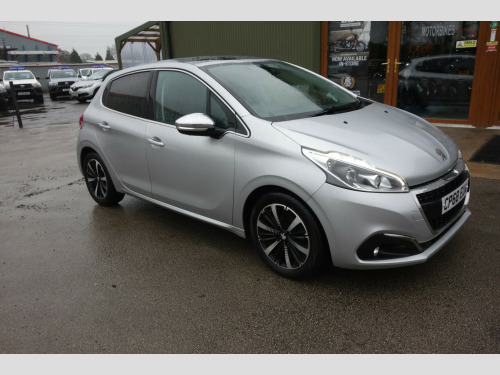 Peugeot 208  1.2 PureTech Allure Premium Hatchback 5dr Petrol Manual Euro 6 (s/s) (82 ps 