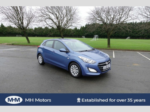 Hyundai i30  1.6 CRDi Blue Drive S Hatchback 5dr Diesel Manual 