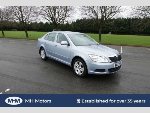 Skoda Octavia  1.6 MPI SE Hatchback 5dr Petrol Manual Euro 5 (102