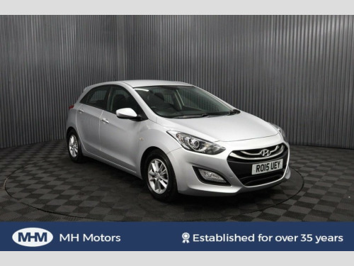Hyundai i30  1.6 CRDi Blue Drive Active Hatchback 5dr Diesel Ma