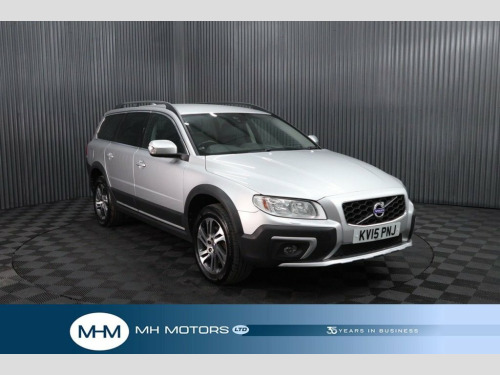 Volvo XC70  2.4 D5 SE Nav Estate 5dr Diesel Geartronic AWD Eur