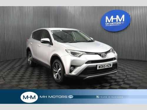 Toyota RAV4  2.0 D-4D Business Edition SUV 5dr Diesel Manual Eu 