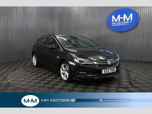 Vauxhall Astra  1.4i SRi Hatchback 5dr Petrol Manual Euro 6 (100 p 