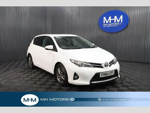 Toyota Auris  1.4 D-4D Icon Plus Hatchback 5dr Diesel Manual Eur 