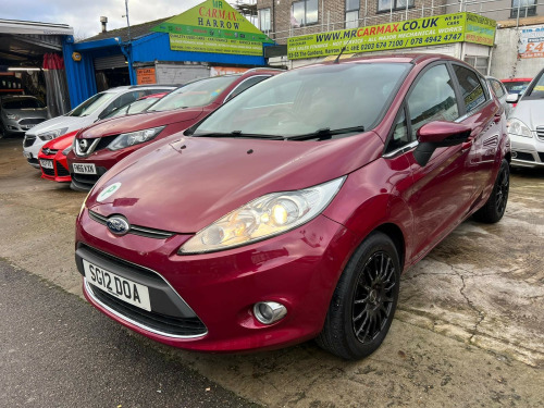 Ford Fiesta  TITANIUM 5-Door